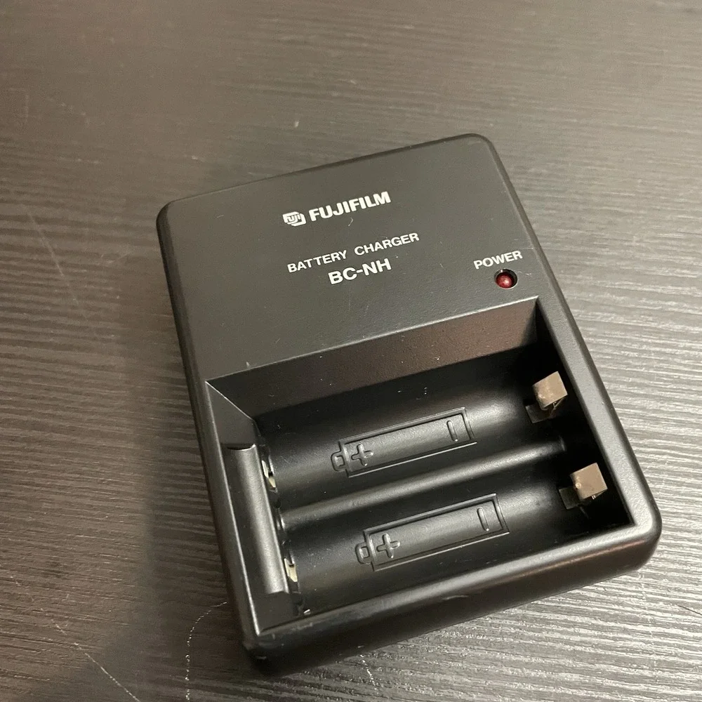 ✅Fujifilm BC-NH Ni-MH AA Battery Charger FinePix Digital Camera OEM #️⃣0601